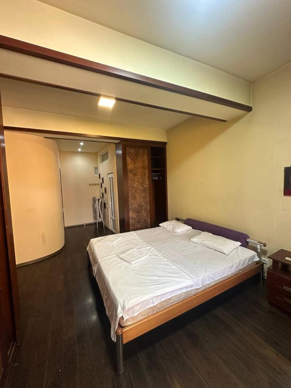 Hotel Costa Ереван Екстериор снимка